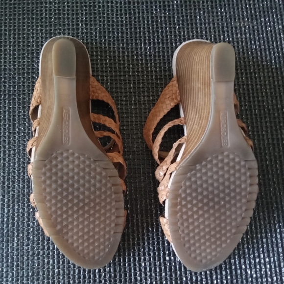 Aerosoles Tan Weave Wedge Heel Sandals 8.5 - Picture 5 of 11